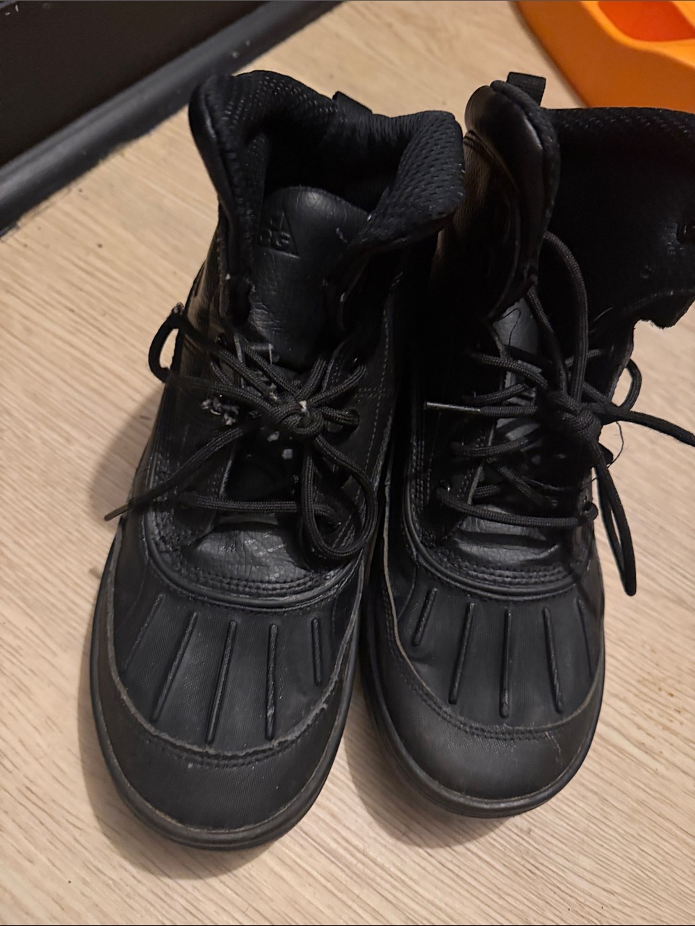 Nike Kids Black Lace-Up Outdoor Boots